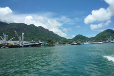 Seychellen Victoria Hafen.jpg